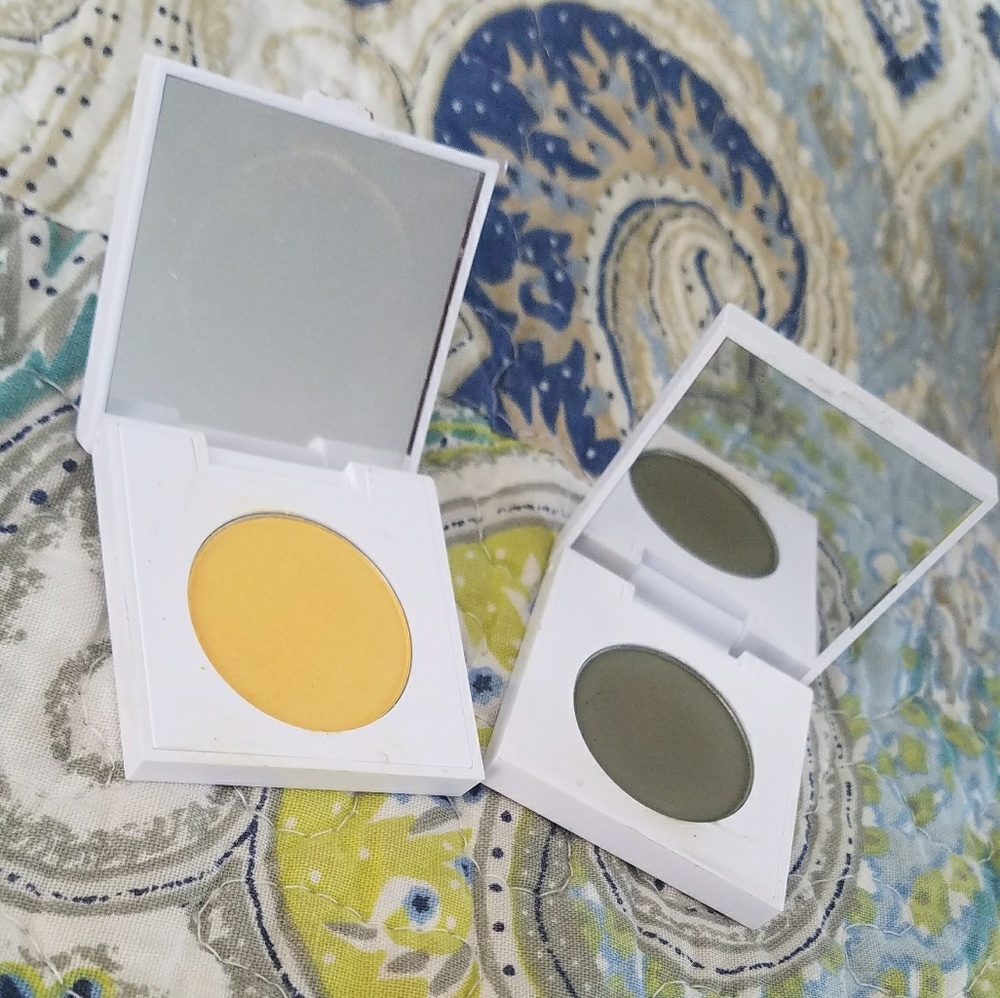 READ DESCRIPTION tiki&team captain colourpopshadow